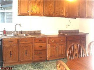 3rd image of 119 E Felton Ave