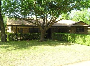 1306 Roman Rd, Grand Prairie, TX 75050