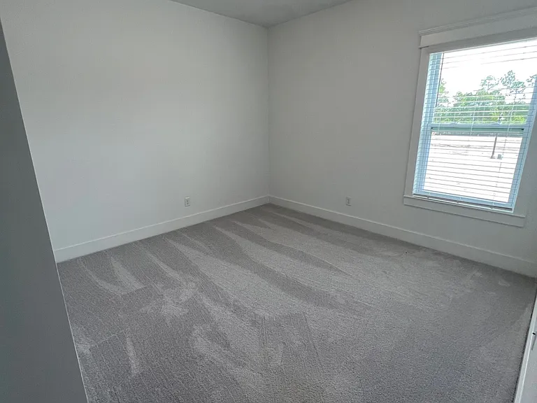 821 Breakfast Point Blvd — Photo 10