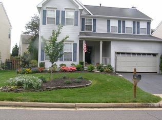 9040 Sainsbury Ct, Bristow, VA 20136