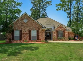 708 Opal Cir, Haughton, LA 71037