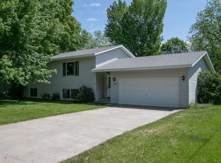 107 Douglas Ave N, Braham, MN 55006