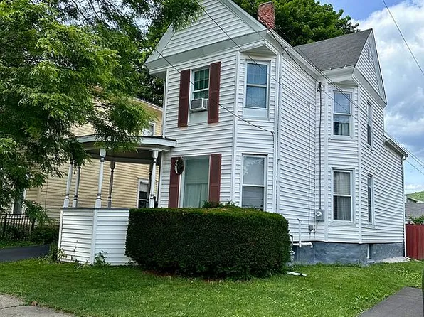 98 Elm St, Hornell, NY 14843