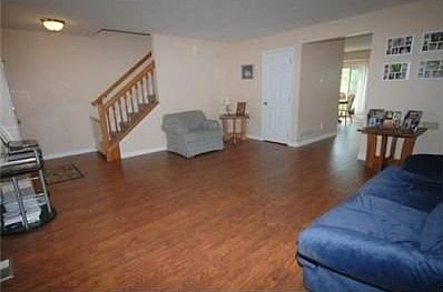 5th image of 1169 Bay Laurel Dr