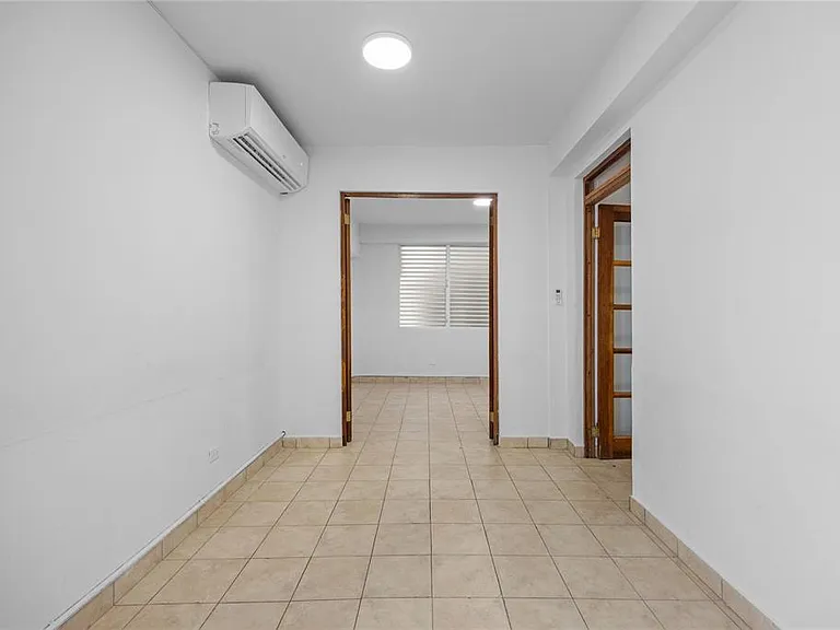 CAPARRA HEIGHTS J-42 Escorial Avenue #603 — Photo 5