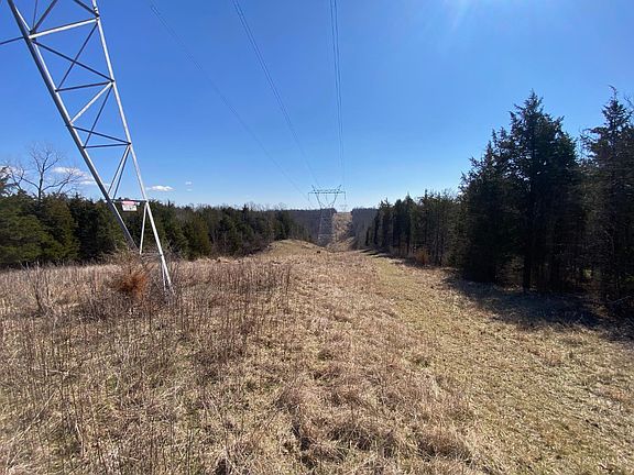 2nd image of 325 Old State State Rd