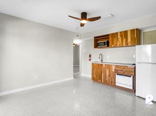 750 SW 5th St APT 5, Miami, FL 33130