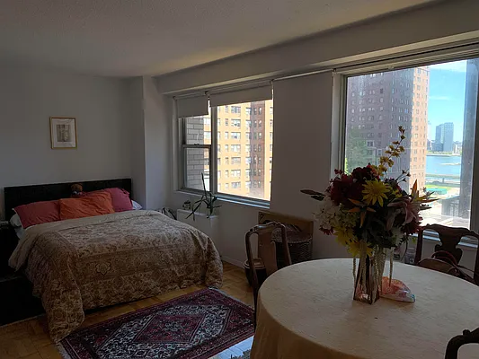 Rented by LG Fairmont Group | media 12