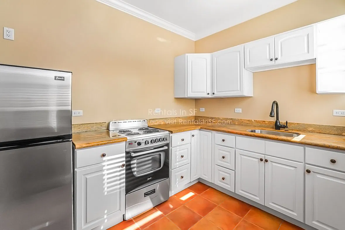 Studio, 1.0 bath, 350 sqft, $3,195 — Photo 2