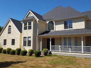 150 N Columbia Heights Rd, Longview, WA 98632