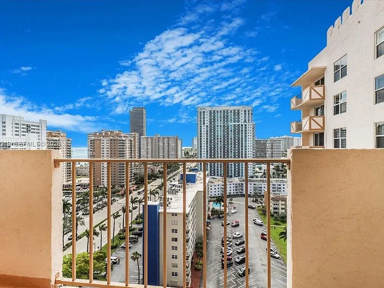 1865 S Ocean Dr #12N — Photo 1