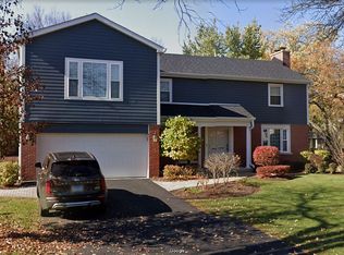 9332 Hamlin Ave, Evanston, IL 60203