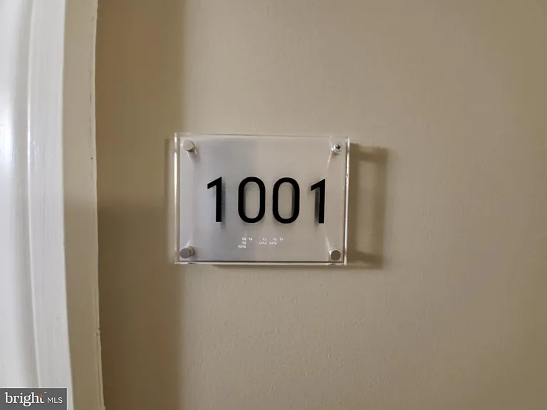 915 E St NW #1001 — Photo 34