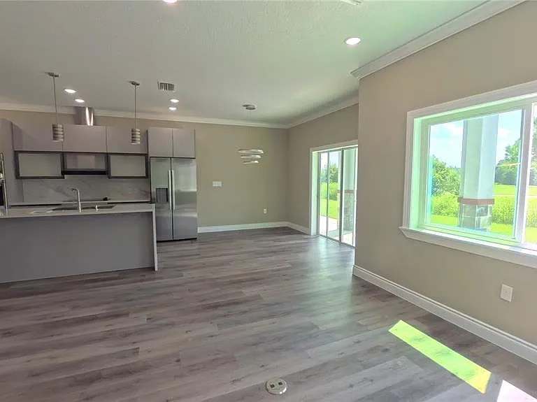 1835 Brentwood Ct — Photo 12