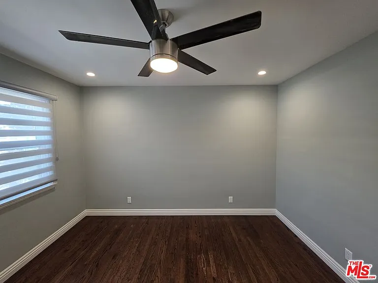 102 Gaviota Ave #106 — Photo 24