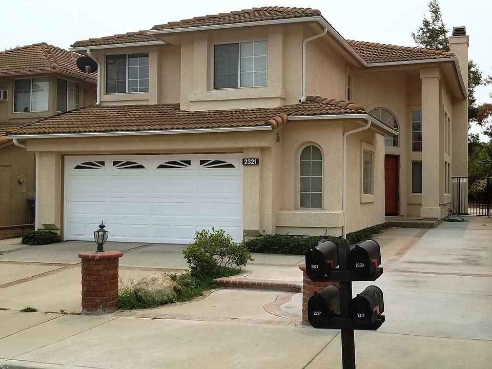 1st image of 2321 Parkview Ln