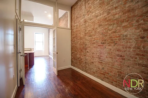 Rented by Next Door Realty NYC | media 41