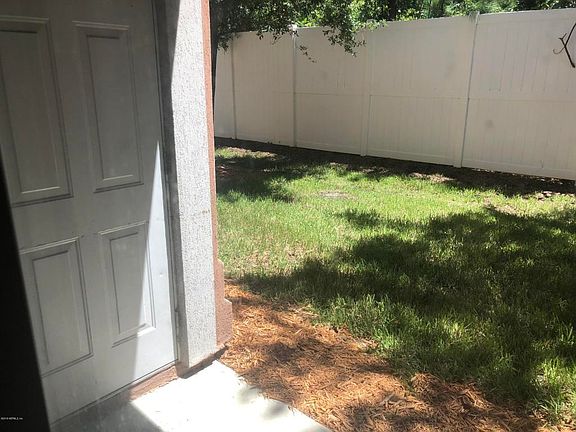 3rd image of 13824 Herons Landing Way APT 2