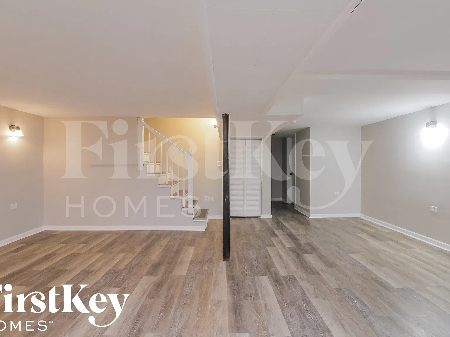 3 bed, 2.0 bath, 912 sqft, $2,125 — Photo 4