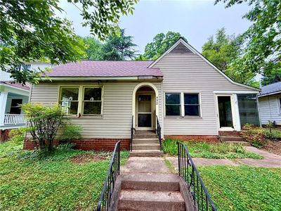 458 Lockland Ave, Winston Salem, NC, 27103