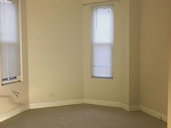 4th image of 2122 N Bissell St APT 1