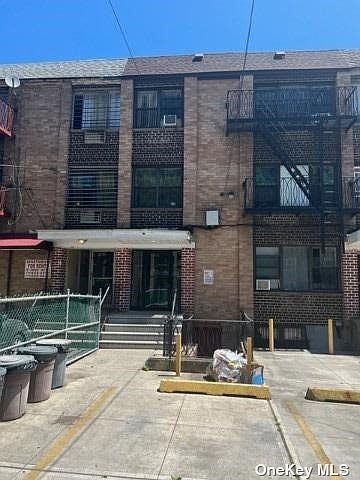 1st image of 89-11 170th Street