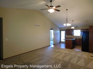 2326 S Goebel Cir #10175506, Wichita, KS 67207