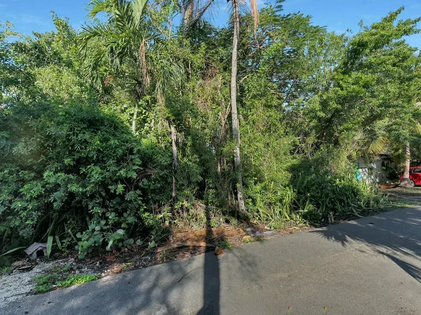 109 Jasmine Dr, Key Largo, FL 33037