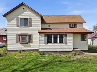 12228 Black Rd, Morrison, IL 61270