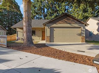 123 Heights Ln #6, Onalaska, WA 98570