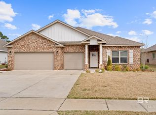 24658 Smarty Jones Cir, Daphne, AL 36526