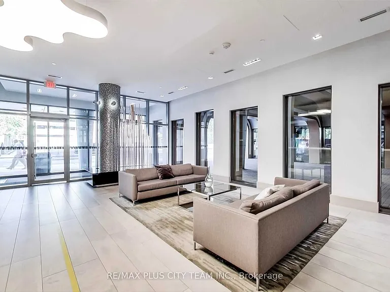 525 Adelaide St W #1631 — Photo 7