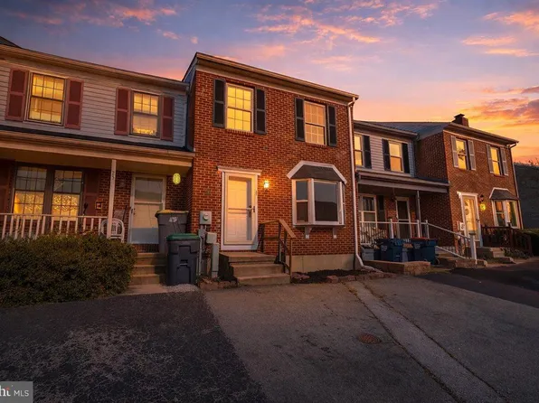 27 Mactavish Ct, New Castle, DE 19720