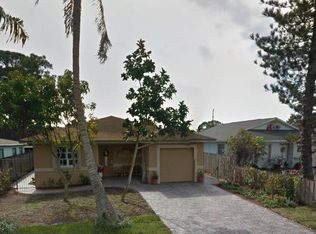 712 93rd Ave N, Naples, FL 34108