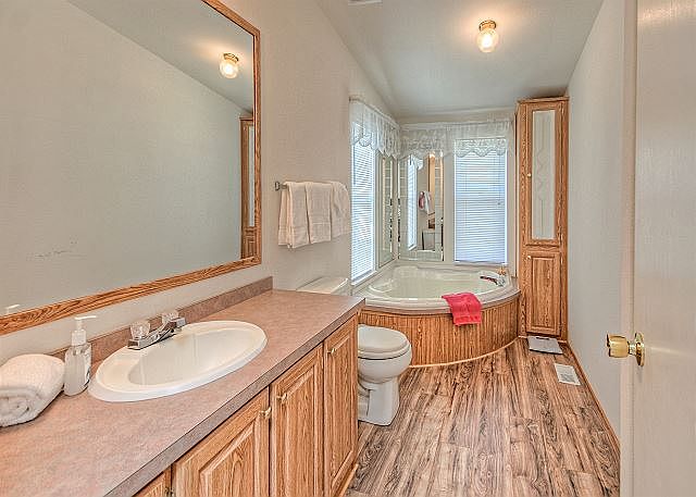 1st image of 1710 NW Dolphin Ln