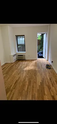 Rented by Manhattan Flats | media 23