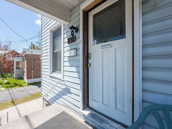 4th image of 138 Chatham St
