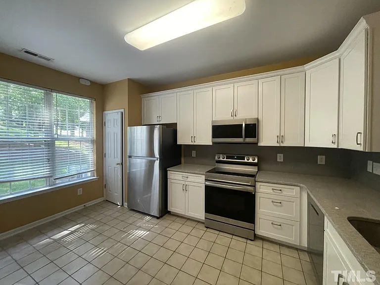4823 Black Mountain Path — Photo 4
