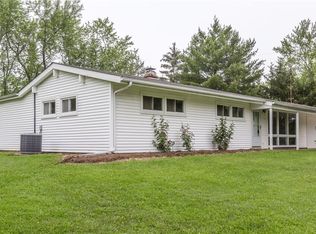 7722 Chesterbrook Dr, Chesterland, OH 44026