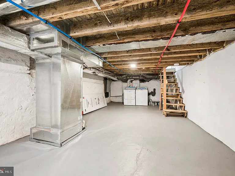 1702 N Stillman St — Photo 12