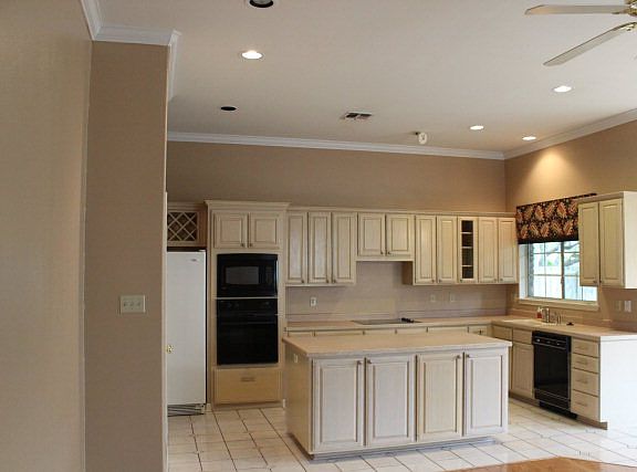 5th image of 16515 Inwood Cove Dr