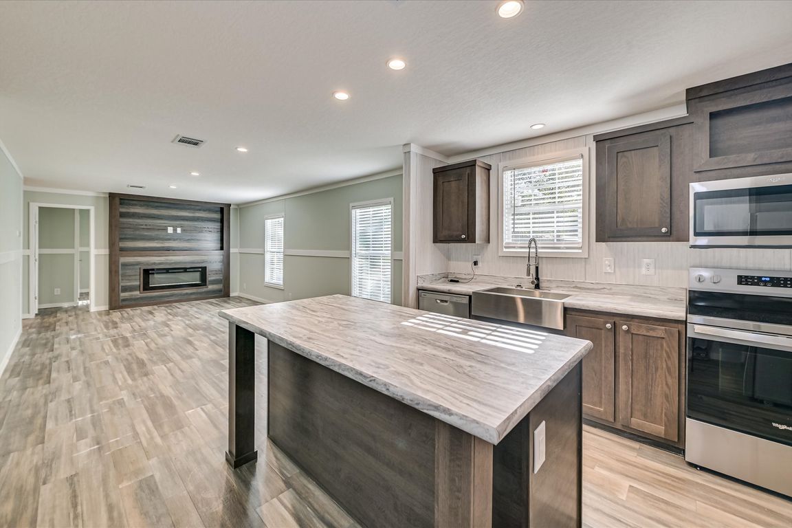 next background image