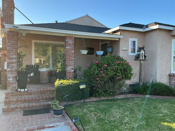 1739 N California St