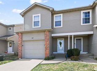 621 Buoy Ct, Chatham, IL 62629