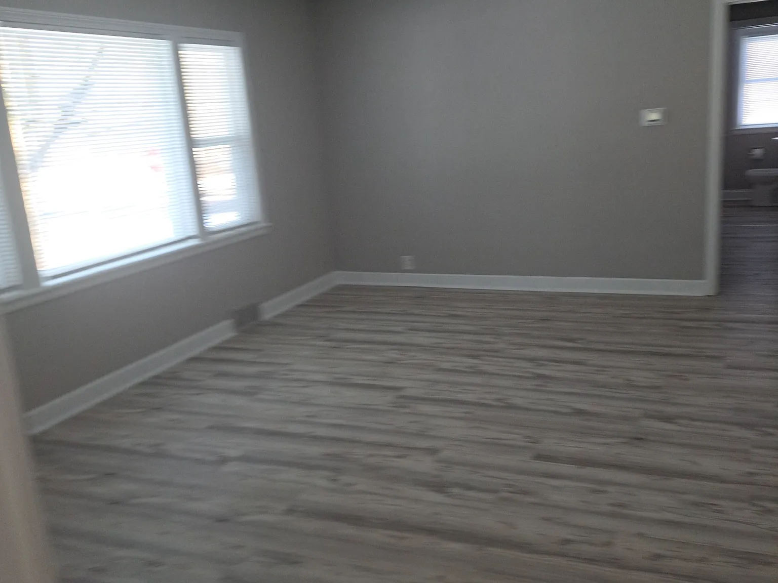 3 bed, 1064 sqft, $2,750 — Photo 4