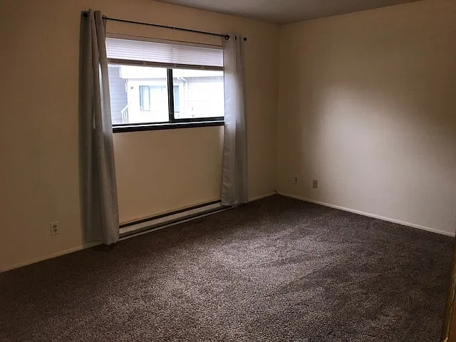1560 Lehi Ln — Photo 11