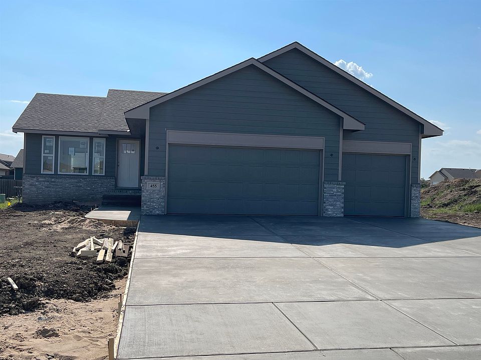 2nd image of 455 N Sunrise Dr