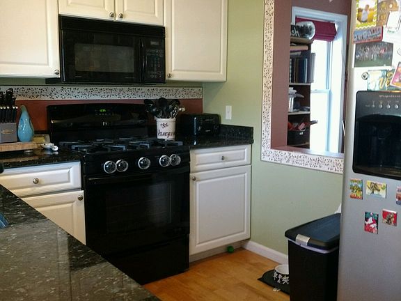 Bright updated kitchen