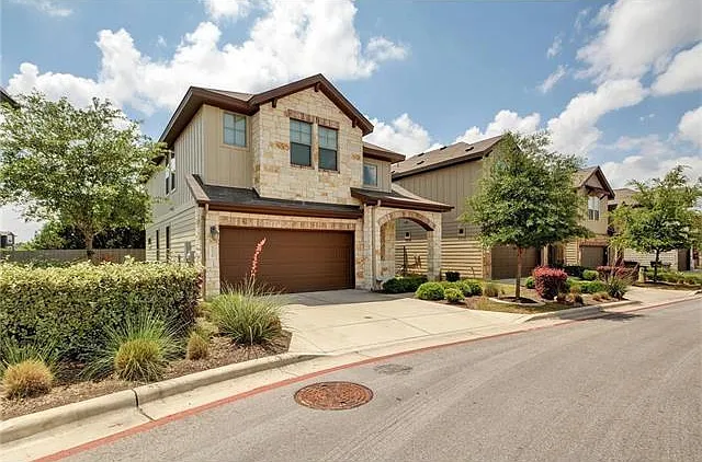 9936 Milla Cir #25 — Photo 2