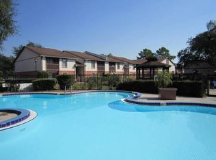 7500 Central Park Cir, Tampa, FL 33637